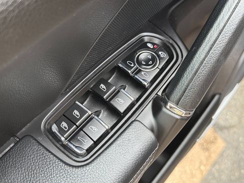 Used 2016 Porsche Cayenne S AWD/4WD image 32