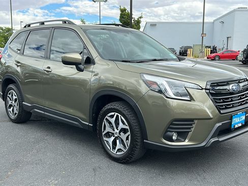 Certified 2024 Subaru Forester Premium AWD/4WD image 4