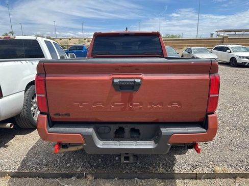 Used 2025 Toyota Tacoma TRD Off-Road image 5