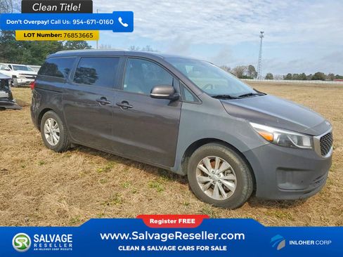 Used 2015 Kia Sedona LX w/ LX Convenience Package image 5