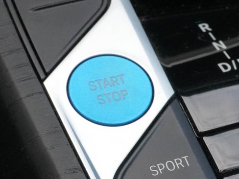 Certified 2023 BMW i4 eDrive40 image 30