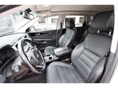 Used 2016 Kia Sorento SX FWD image 15