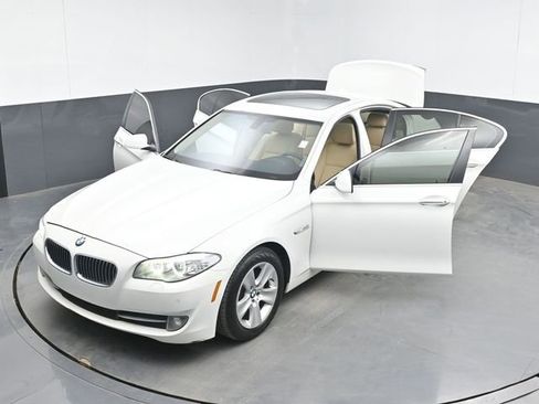 Used 2013 BMW 528i Sedan RWD image 47