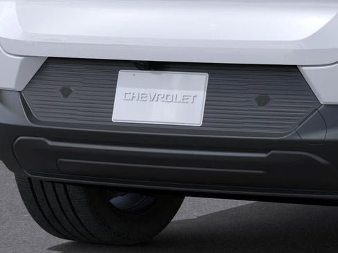 New 2026 Chevrolet Equinox EV LT w/ Convenience Package II AWD/4WD image 14