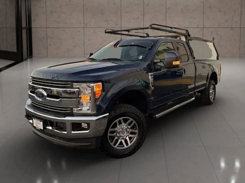 Used 2017 Ford F250 Lariat w/ Tow Technology Bundle image 3
