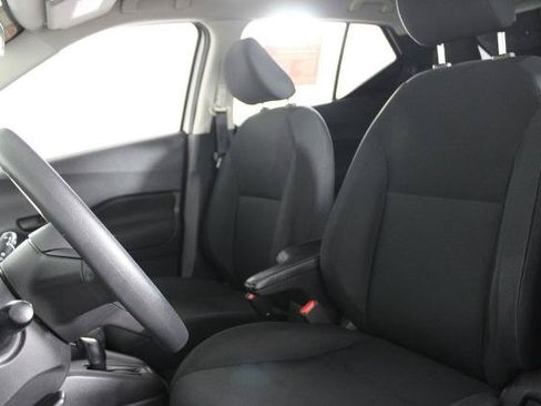 Certified 2023 Nissan Kicks S FWD image 19