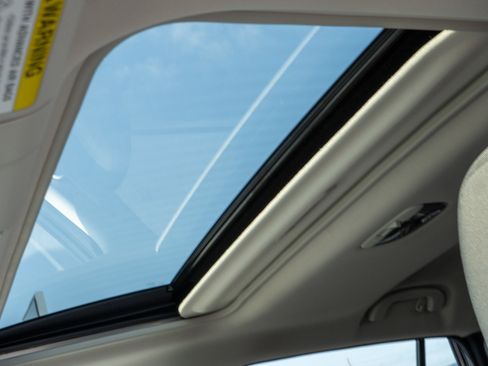 New 2026 Subaru Crosstrek 2.0i Premium image 18