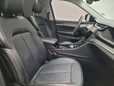 Used 2022 Jeep Grand Cherokee Limited 4xe w/ Luxury Tech Group II image 21