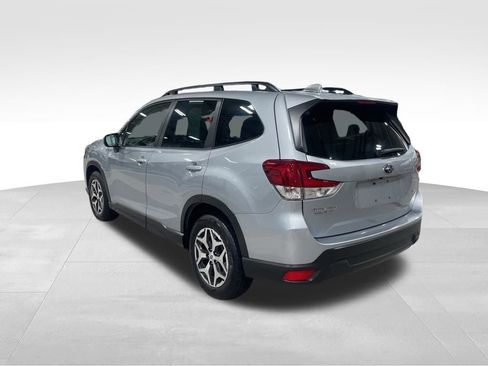 Certified 2023 Subaru Forester Premium image 19