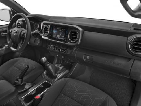 Used 2017 Toyota Tacoma TRD Off-Road image 16