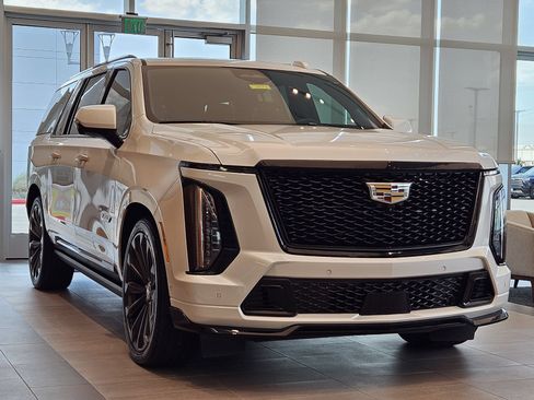 Certified 2025 Cadillac Escalade ESV V AWD/4WD image 1