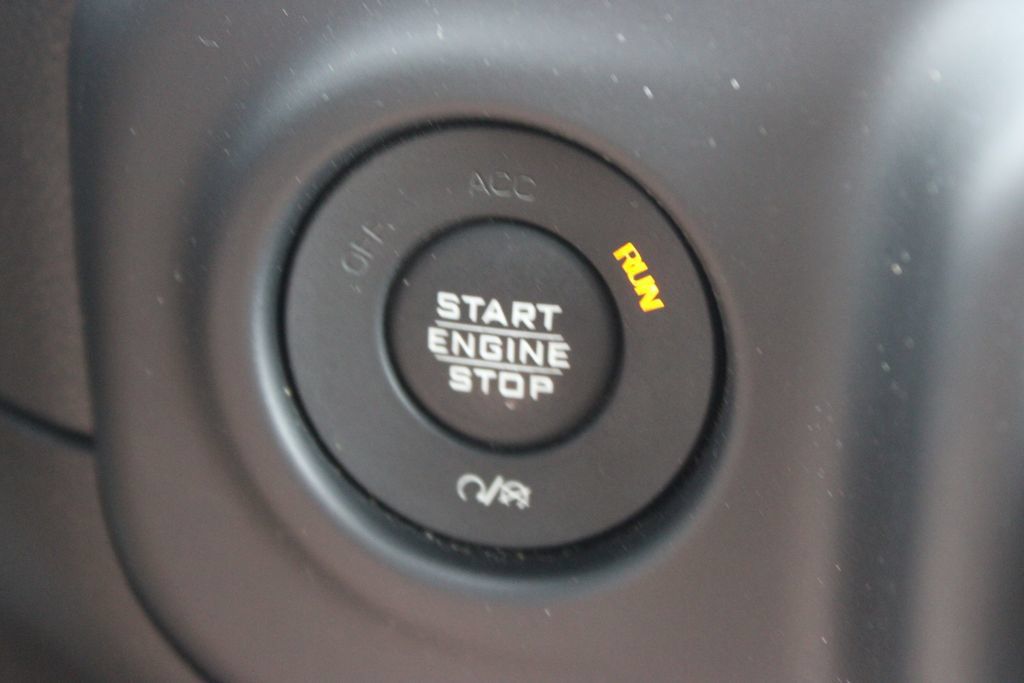 Used 2019 Jeep Wrangler Unlimited Sport S AWD/4WD image 39