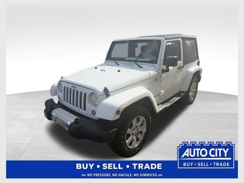 Used 2014 Jeep Wrangler Sahara w/ Connectivity Group AWD/4WD image 1