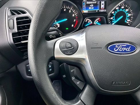 Used 2016 Ford Escape SE FWD image 10