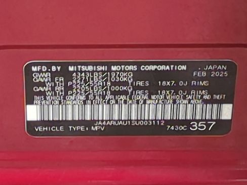 Used 2025 Mitsubishi Outlander Sport SE AWD/4WD image 32