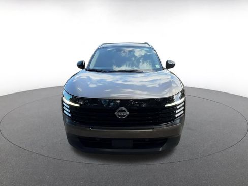Used 2026 Nissan Kicks SV w/ Cold Weather Package FWD image 4