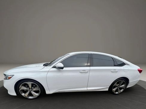 Used 2020 Honda Accord Touring image 8