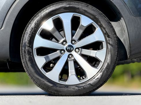 Used 2021 Kia Telluride S AWD/4WD image 21