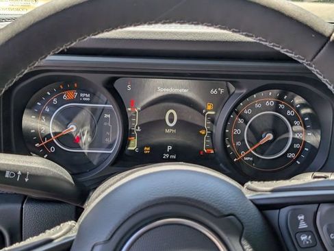 New 2026 Jeep Wrangler Unlimited Rubicon AWD/4WD image 16
