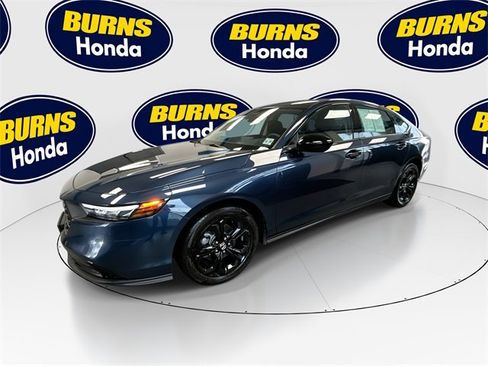 Certified 2025 Honda Accord SE image 1