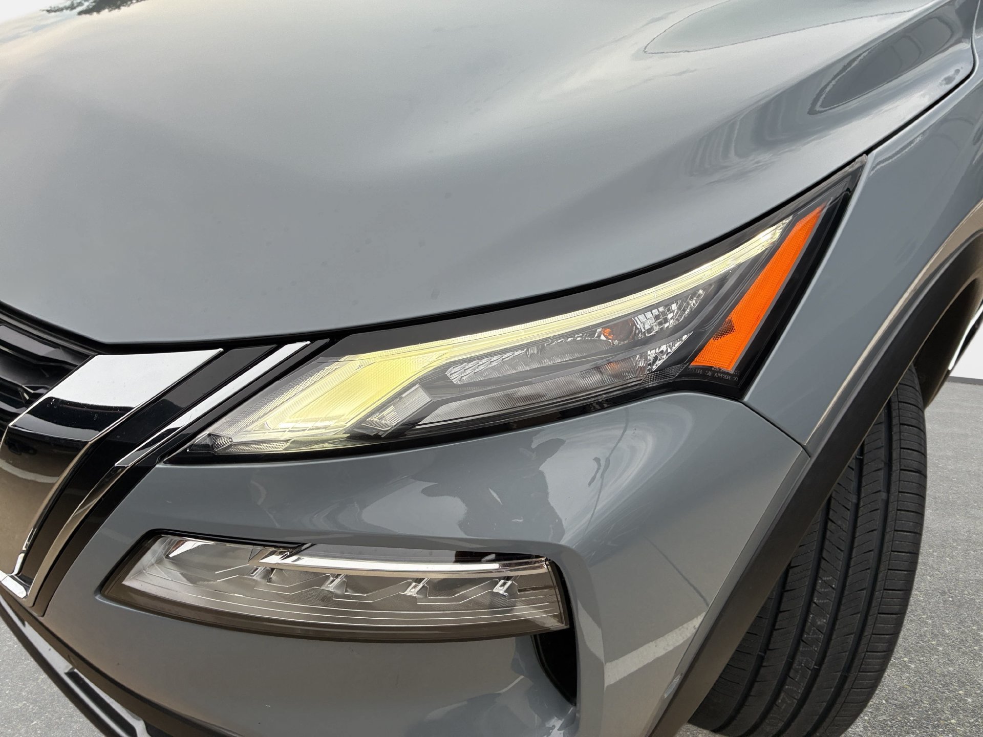 Used 2023 Nissan Rogue SL w/ SL Premium Package FWD image 30