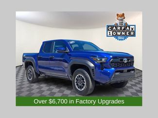Used 2024 Toyota Tacoma TRD Off-Road w/ TRD Off Road Upgrade Package AWD/4WD video 1