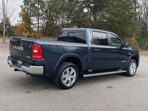 New 2026 RAM 1500 4x4 Crew Cab image 7
