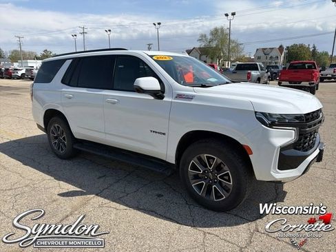 Used 2023 Chevrolet Tahoe Z71 w/ Luxury Package AWD/4WD image 2
