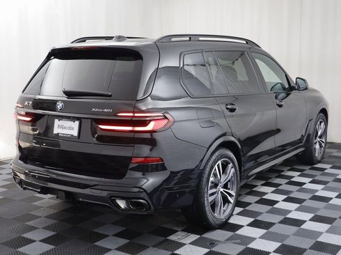 New 2026 BMW X7 xDrive40i w/ M Sport Package image 19