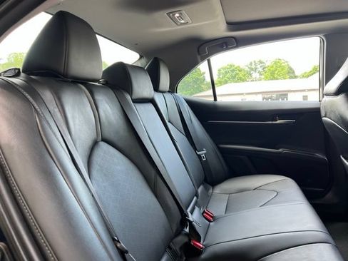 Used 2021 Toyota Camry XSE FWD image 21