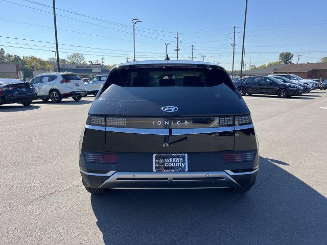 Used 2023 Hyundai Ioniq 5 SEL w/ Cargo Package RWD image 4
