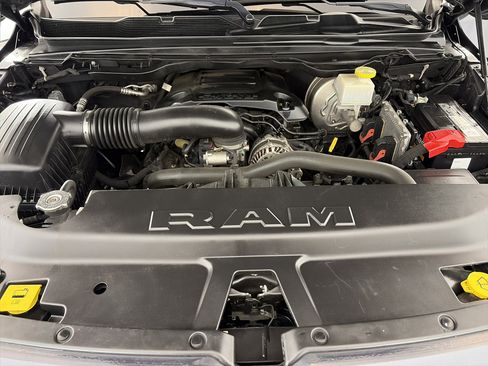 Used 2020 RAM 1500 Laramie w/ Sport Appearance Package AWD/4WD image 11