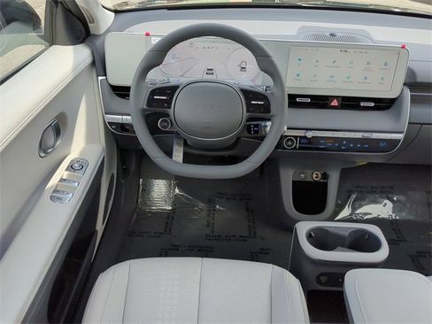 Certified 2023 Hyundai Ioniq 5 SEL w/ Cargo Package image 15