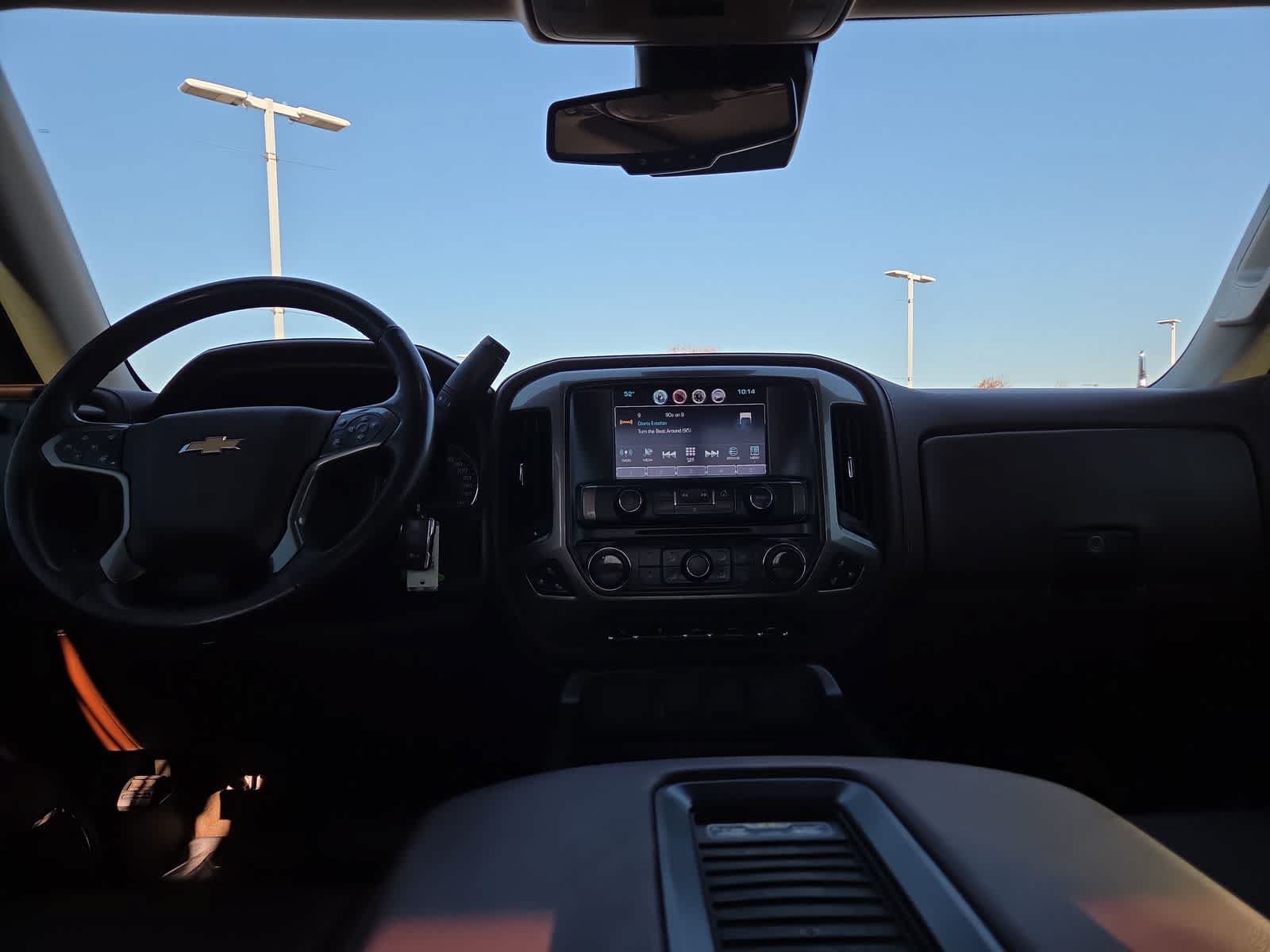 Used 2016 Chevrolet Silverado 1500 High Country w/ High Country Premium Package AWD/4WD image 18