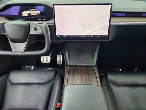 Used 2023 Tesla Model X image 38