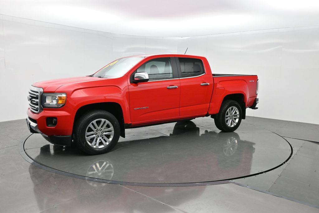 Used 2020 GMC Canyon SLT w/ Trailering Package AWD/4WD image 2