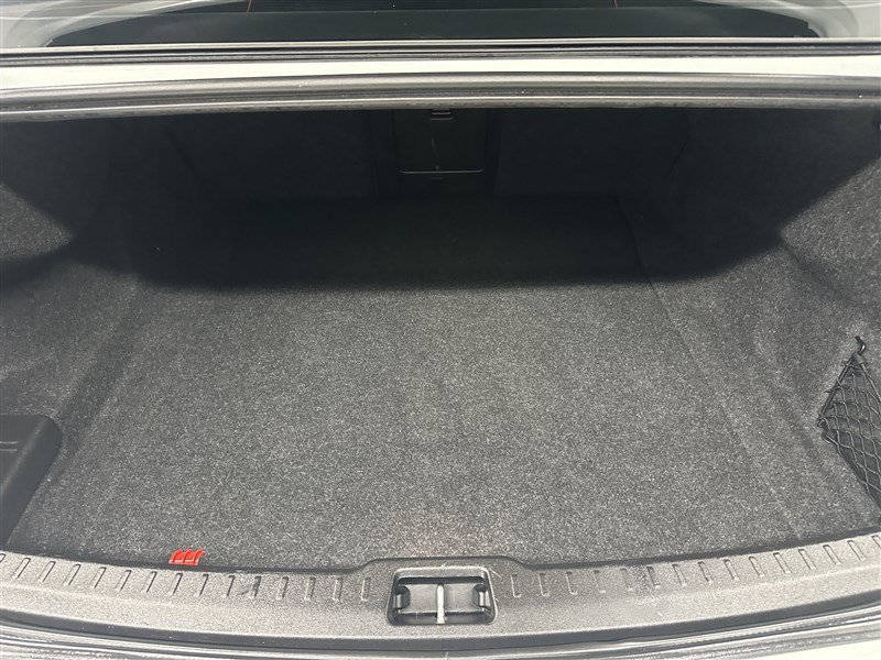 Used 2019 Volvo S60 T6 Momentum w/ Premium Package AWD/4WD image 17