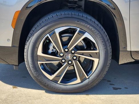 New 2025 Buick Enclave Sport Touring w/ Super Cruise Package FWD image 10