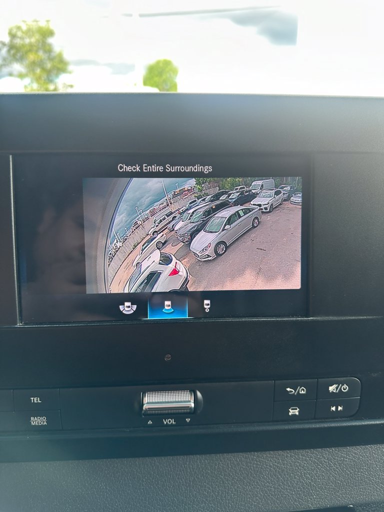 Used 2023 Mercedes-Benz Sprinter 2500 w/ Acoustic Package image 15