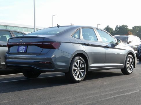 New 2025 Volkswagen Jetta S image 3