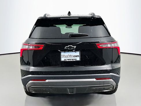 New 2026 Chevrolet Equinox ACTIV image 6