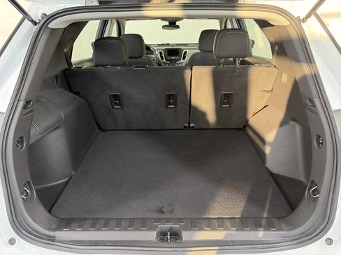Certified 2021 Chevrolet Equinox LS image 13