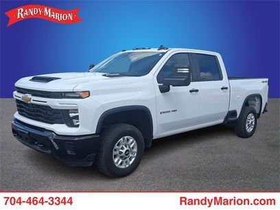 Used 2024 Chevrolet Silverado 2500 Custom w/ Custom Value Package