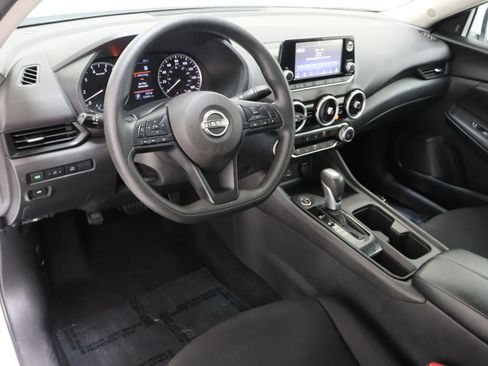 Used 2025 Nissan Sentra S FWD image 13