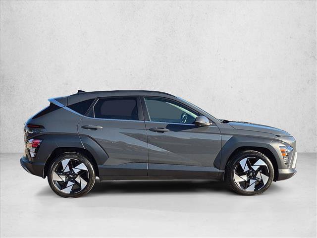 Used 2024 Hyundai Kona Limited FWD image 4