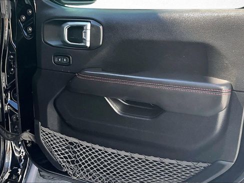Used 2021 Jeep Gladiator Rubicon image 28