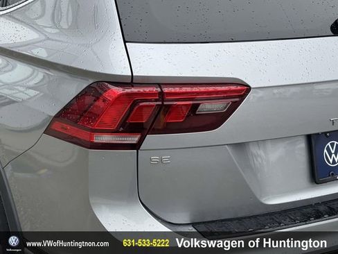 Certified 2023 Volkswagen Tiguan SE R-Line image 9