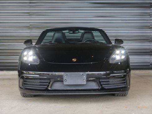 Certified 2017 Porsche 718 Boxster image 10