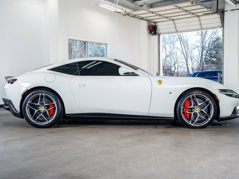 Used 2023 Ferrari Roma image 5