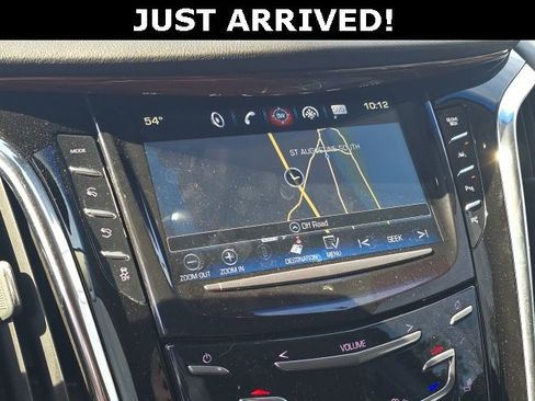 Used 2017 Cadillac Escalade Premium Luxury image 23